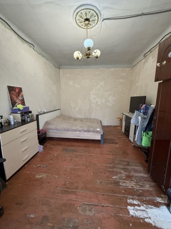 Продаж 3 кім квартира Центр Наварінська свій двір - фото 1