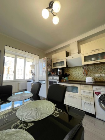 Продаж 2к квартири з ремонтом та меблями/ЖК Щасливий/Без комісії! - фото 1