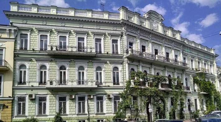 Стань соседом Дюка! Винтажная красота и дух прошлого в сердце города! - фото 1