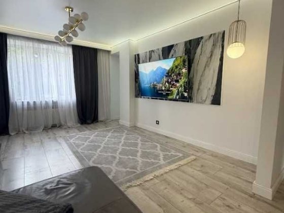 Продам квартиру в зеленому районі, ближній центр Львов