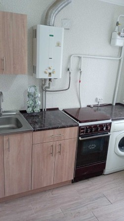 Продаю 1-ком. квартиру 3/5 кирп. район  рынка Колос - фото 1