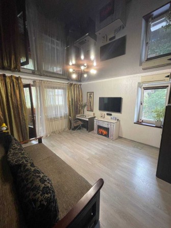 Просторная 3-комнатная квартира! Ваш уютный островок в городе! - фото 1