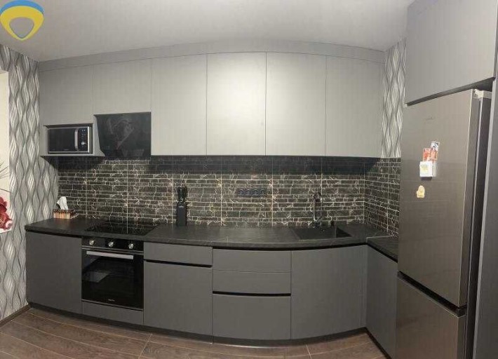 В продажу 1-к  квартира  з ремонтом та укомплектована - Слободка - фото 1