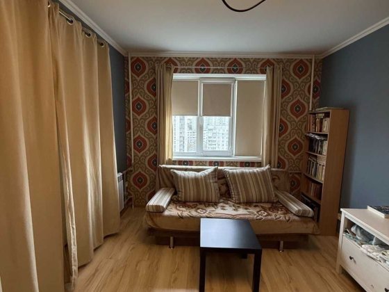 89005 2Ккавртира междуМетро Салтовское\Студенческая с мебель и техника Харків