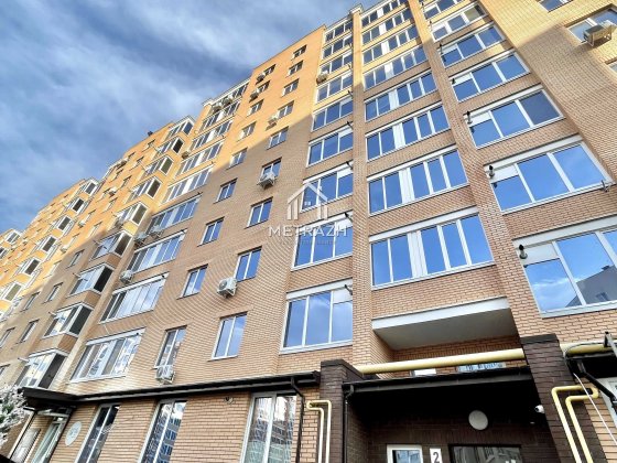 ЖК Лазурний, центр,  Центральний ринок ,дворівнева квартира(код17754)