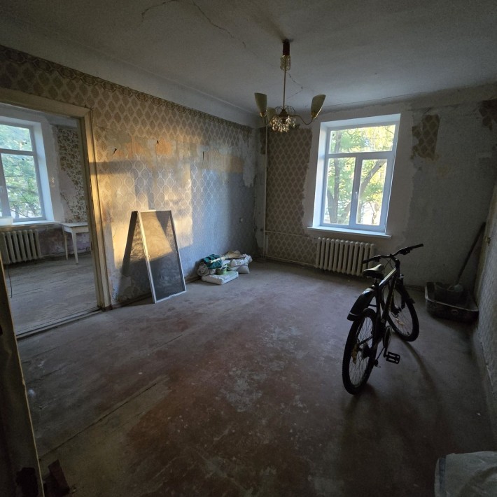 Продажа 2х к.кв Никольская р/н Сухой Фонтан 3/3 60м 18000$ - фото 1