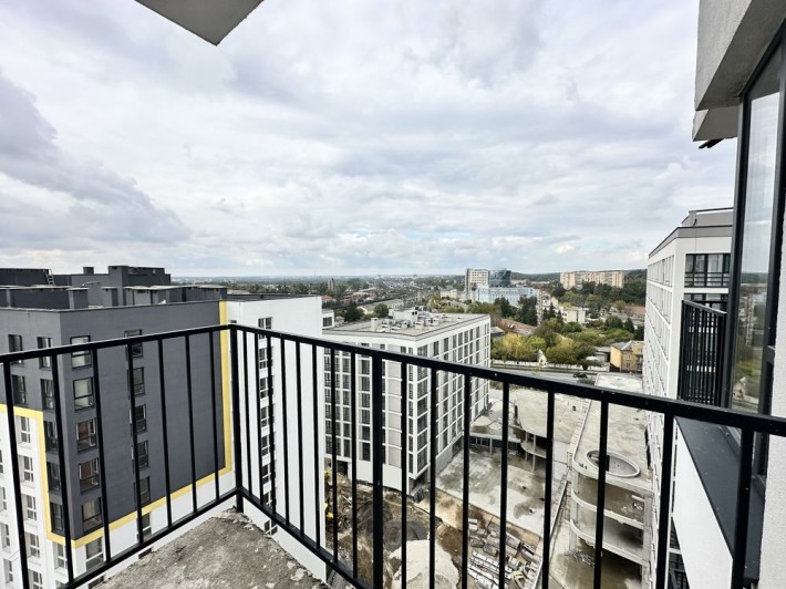 Продаж 1-кімнатної в ЖК «Шенген», вул. Залізнична 9 - фото 1