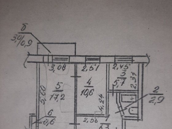Продаю 2 комн в Центре под ремонт Шоссейная Яхт - Клуб Сухой Фонтан Николаев