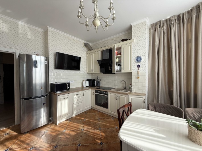 ЖК "Фаворит"спальня+дитяча+гардеробна+кухня !БЕЗ КОМІСІЇ! - фото 1