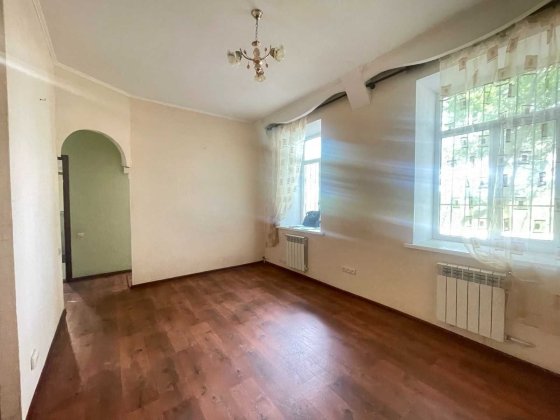 Продаю однокімнатну квартиру. Сухий фонтан. Вид на  річку Миколаїв