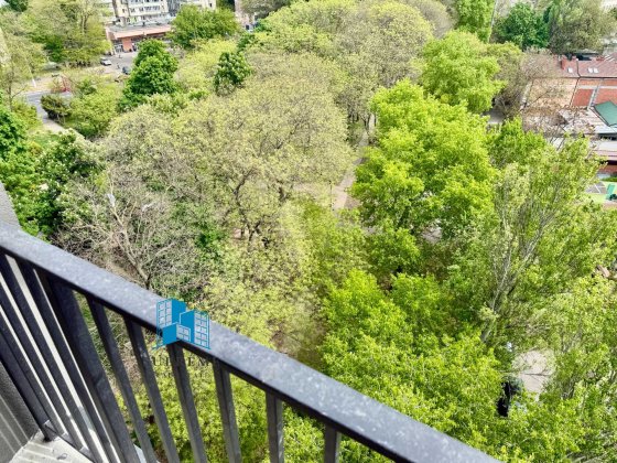 Новая квартира в ЖК Итака, Южная сторона окна на сквер , балкон Одеса