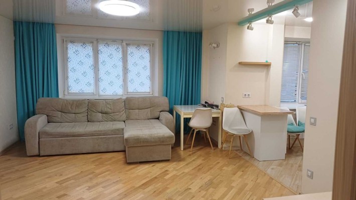 Продам 3-комн.квартиру на Павловом Поле с ремонтом - фото 1