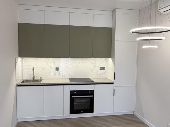 Продам однокомнатную квартиру в 61-жемчужине.(215-789) Одесса