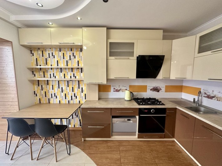 1-к кв 49м2 з ремонтом  ЖК Софіївський  Л. Українки 19 - фото 1