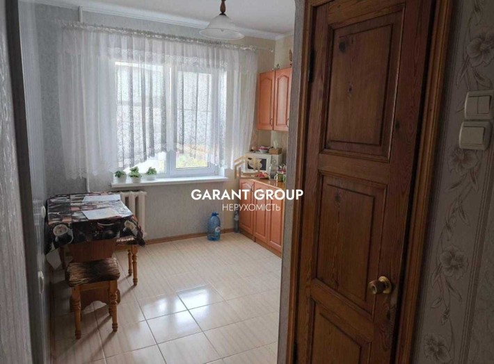 Продається двокімнатна квартира з гарним місце розташуванням - фото 1