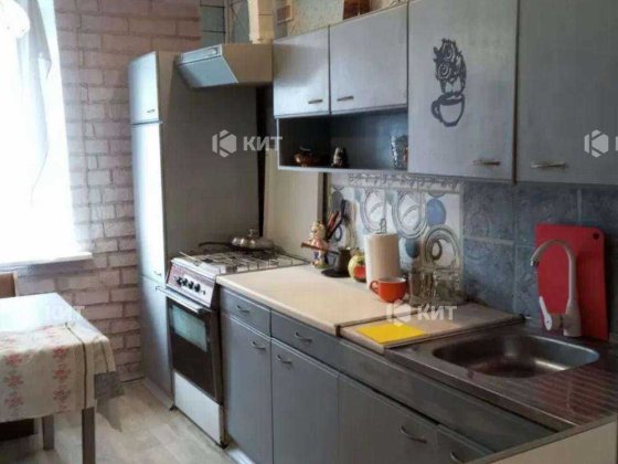 3к. 69м2 м. Вокзальна (ЮЖД, Южный Вокзал, ул. Конева) 129090 Харьков