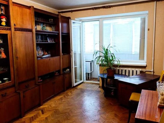 Продаж 1 к квартири з меблями та технікою р-н Коммунального ринку Харьков