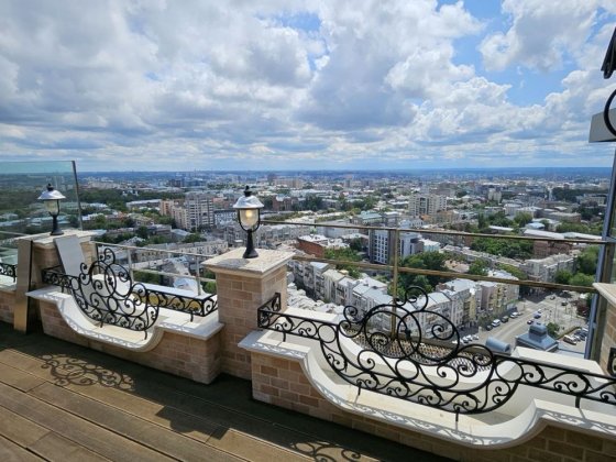 Ексклюзивна квартира з терасою Центральний парк Ціна-якість Харків