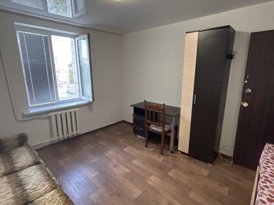 Продається гостинка м Наукова Харьков