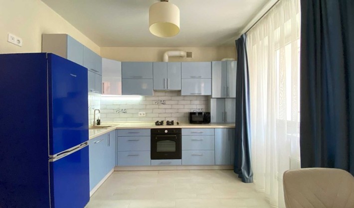 Продам 1-к.кв з ремонтом.  ЖК "Волошковий", вул. Щаслива. - фото 1