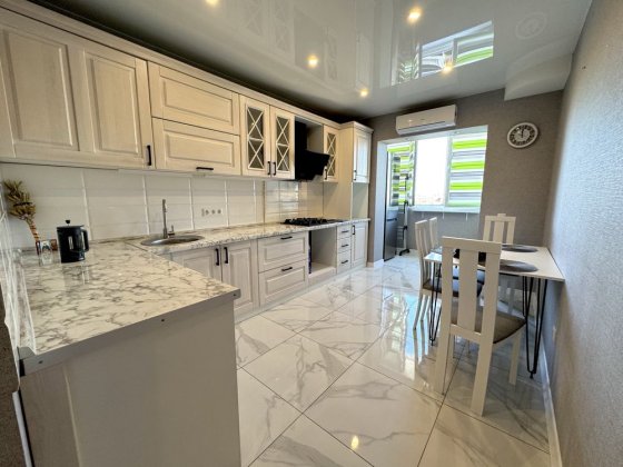 Продаж 2 кімнатної квартири по вул.Марка Кропивницького(Потьомкінська) Миколаїв