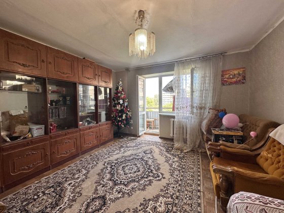 Срочно!!! 3 комн квартира Парк Победы Средний этаж Говорова Одесса