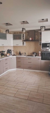 Большая красивая 3х комнатная квартира в Центре, своя котельная - фото 1