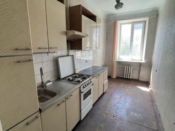 Продаж великої 2к.к. Сталінки в Центрі, вул. Декабристів, біля «Казки» Миколаїв