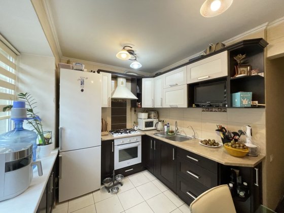 Продам 2 к.к 65м. кв Сіті Центр Миколаїв