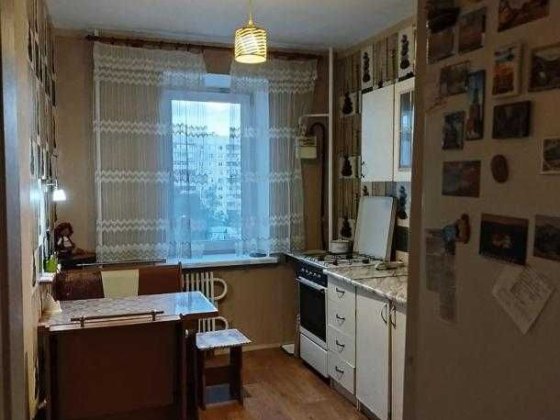 Продам 3 комнатную квартиру по цене 2 комнатной Харьков