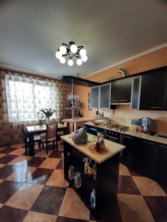 3 кімнатна квартира Маршала Говорова / Парк Перемоги - фото 1