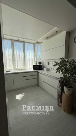 3-кім. квартира в кроковій доступності Море. Парк Перемоги. Ремонт. - фото 1