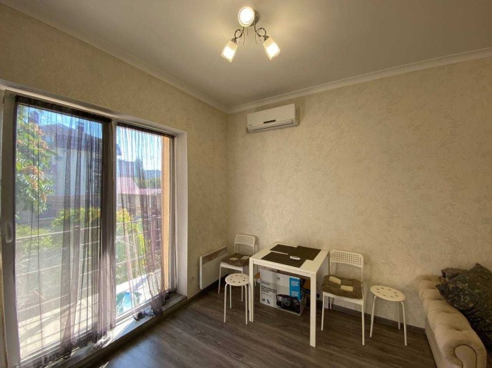 Студийная квартира в районе Таирова, ул. Невского - фото 1