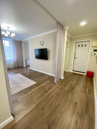 В продаже 3-ком. квартира  Салтовка Студенческая Ул. Валентиновская 41 - фото 1