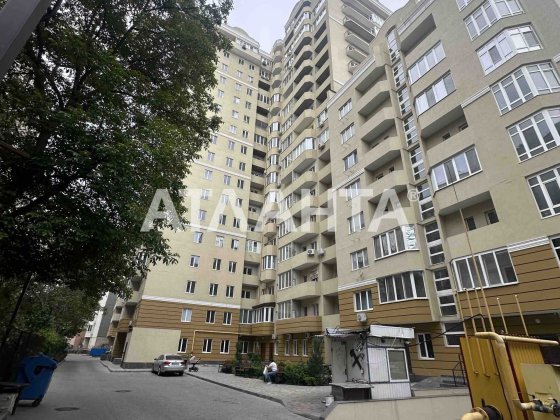 Велика 1 кімнатна квартира в зданому будинку в ЖБК Сонячний Одесса