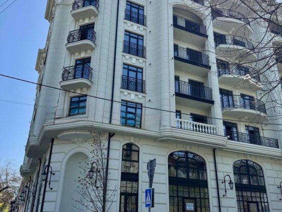 Комиссия 0% ‼️ ЖК Гимназист, центр города. Трехкомнатная