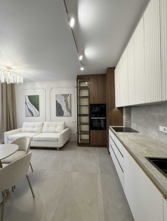 Продам шикарную 2-комнатная квартира в ЖК Атмосфера/Аркадия/Море - фото 1