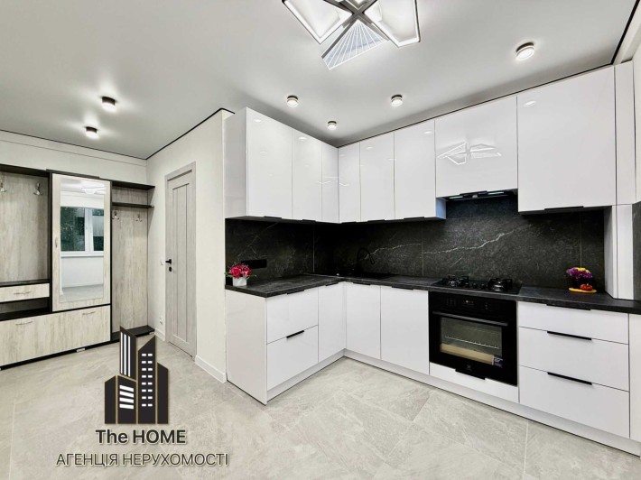 Продаж 2к квартира  Програми + Соборна 57А Софіївська Борщагівка - фото 1