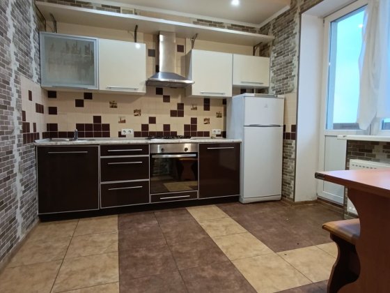 Срочная продажа ! В новострое с ремонтом! Продам 1 комнатную квартиру Харьков