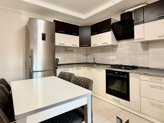 Продаж великої 1к квартири ЖК Софія Сіті Толстого 80 Софіївська Борщагівка