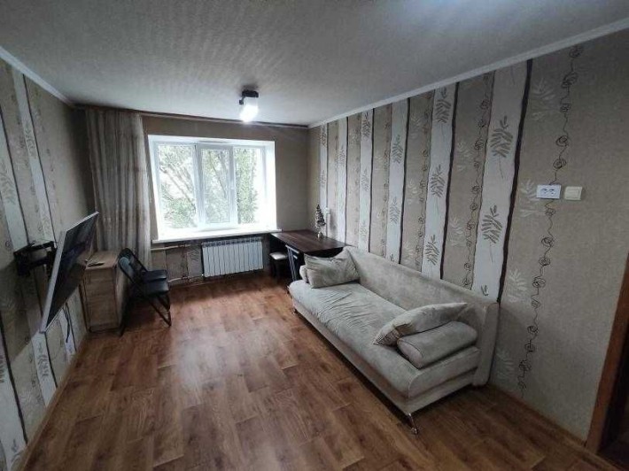 2к квартира 4/9, 10 минут Метро Дворец Спорта пешком 45м - фото 1