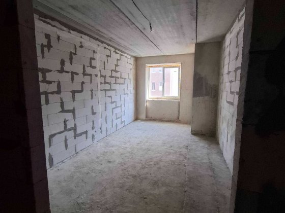 Продам 1 но комн квартиру в кирпичом доме  на Сахарова Одесса