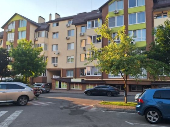 Продається дворівнева 4 кімнатна квартира вул.  Райдужна Софиевская Борщаговка