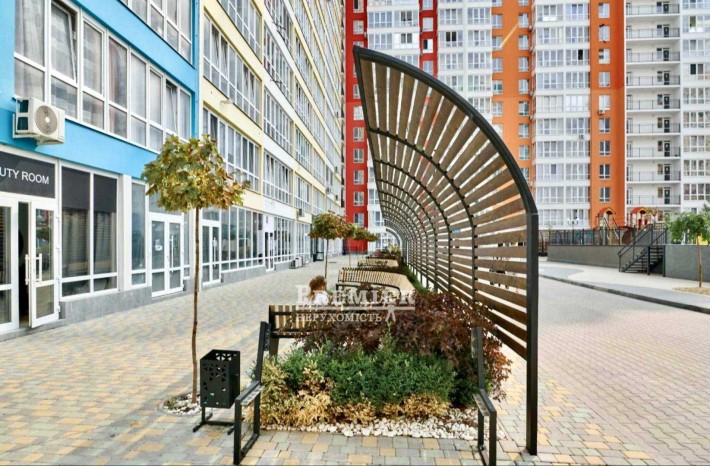 1-кімнатна квартира 43 м² з лоджією Таїрова - фото 1