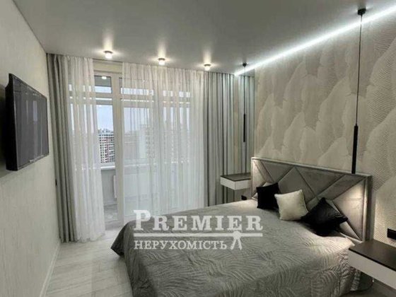 Стильна 2-кімнатна квартира з меблями та технікою, 60 м² Таїрова Одеса