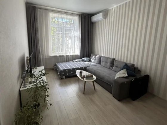 Продам 2-комн квартиру на Дальницкой Одесса