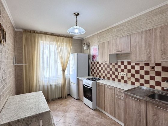 Продам 3х  комнатную  квартиру на Салтовке Харьков