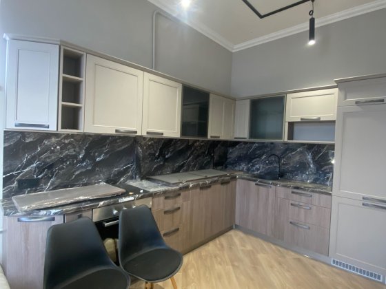 Продам 4х комн.кв Центр Харків