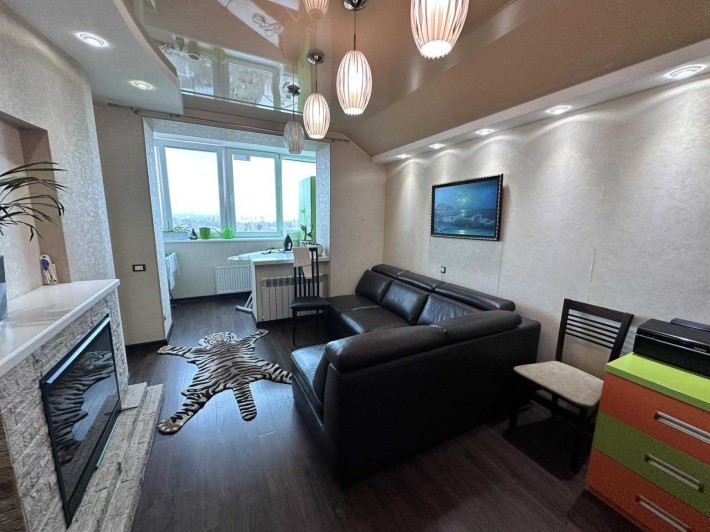 92 м2 3 комнаты Кирпич Спецпроект Парковая Слободка - фото 1