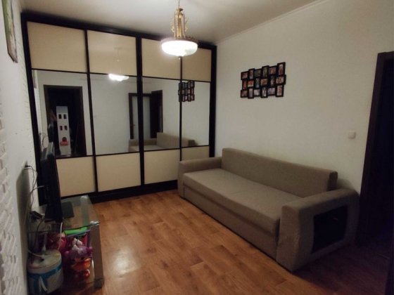 Продам 2х квартиру в районе метро Научная Харків